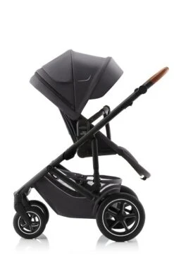 Britax Smile 5Z Sportwagen Midnight Grey -Säuglingspflege smile 5z midnightgrey black brownhandle 01 rwf 2023